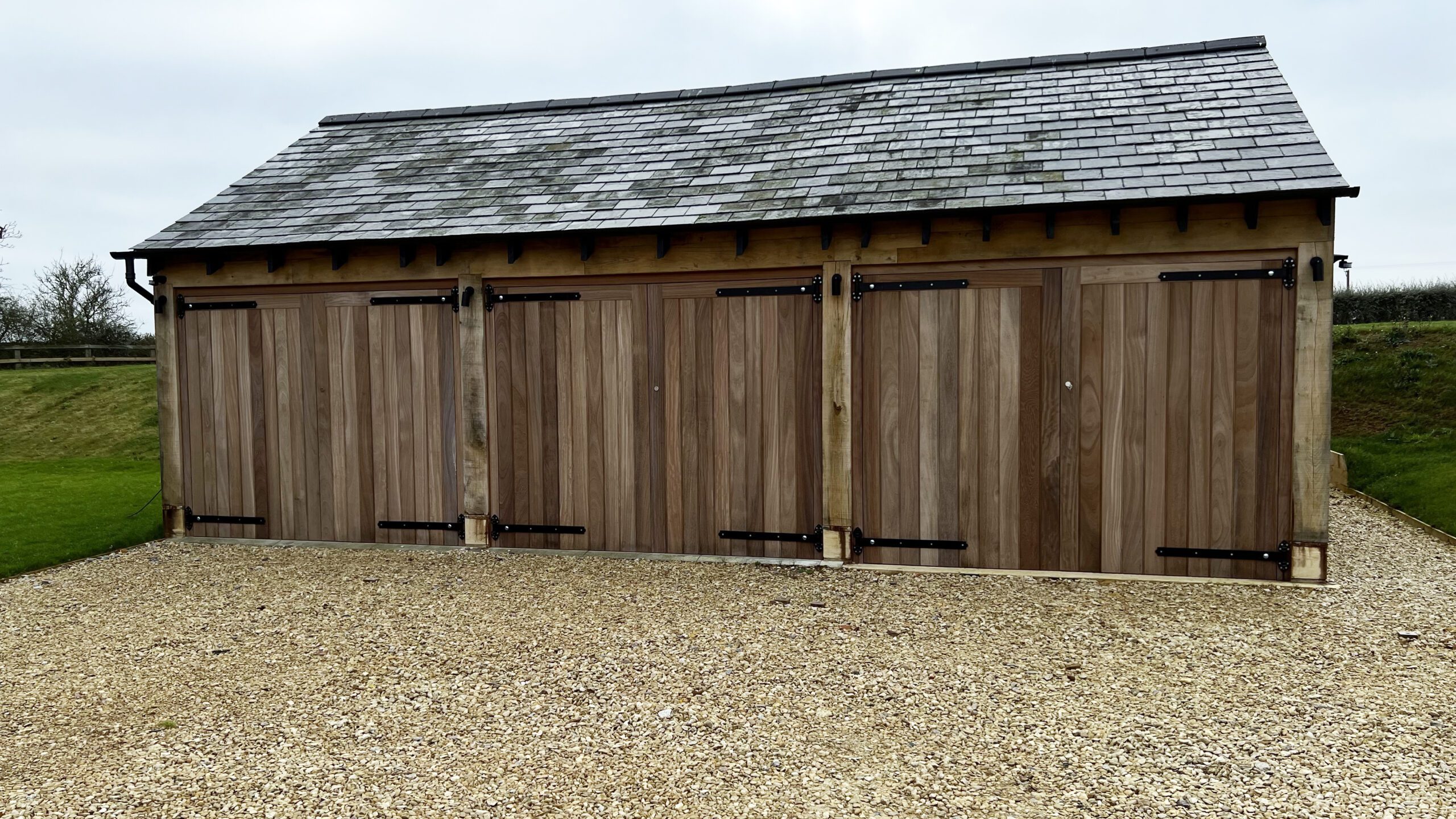 Garage doors 002