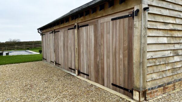 Garage doors 003