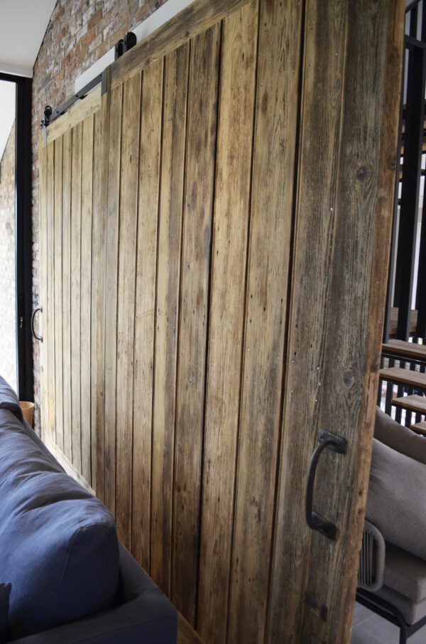 Sliding doors 007