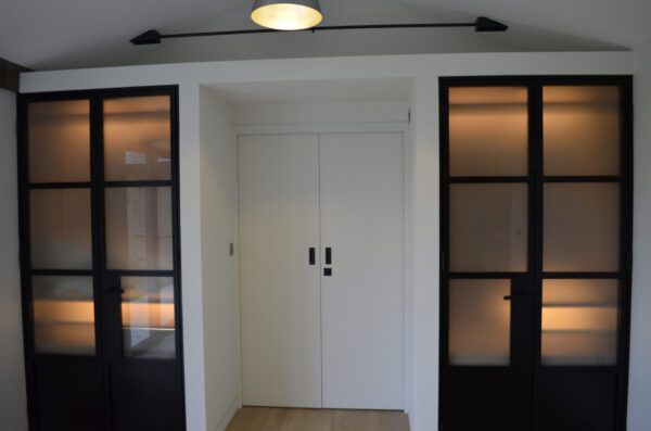 Wardrobes 003